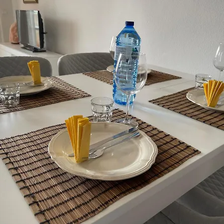 Con Vistas Al Mar En Reserva De * Marbella