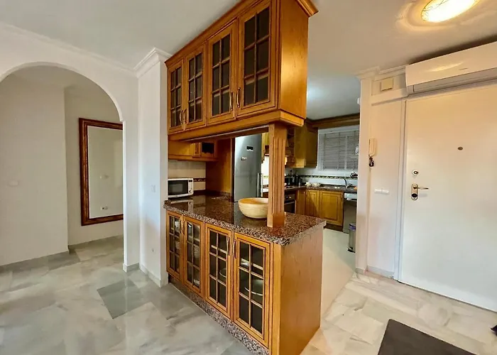 Con Vistas Al Mar En Reserva De Marbella