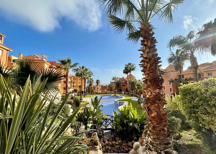 Con Vistas Al Mar En Reserva De *